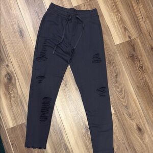 Alo destroyed sweatpants